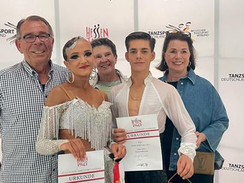 WDSF Turniersieg für Largo und Eliana