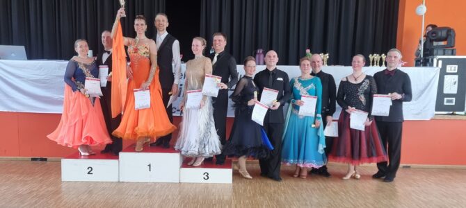 Erfolge unserer Standardpaare Erfolge unserer Standardpaare